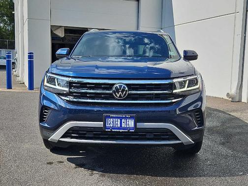 Tourmaline Blue Metallic 2023 Volkswagen Atlas Cross Sport 2.0T SEL