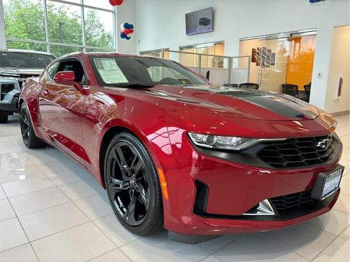 2022 Chevrolet Camaro LT1