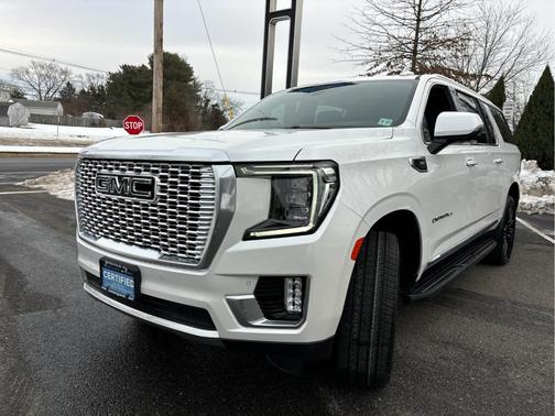 2022 GMC Yukon XL Denali