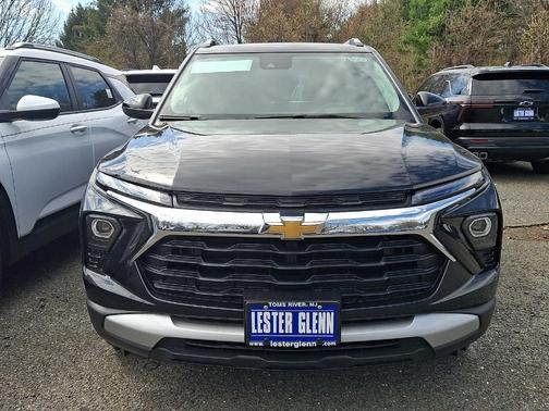 Mosaic Black Metallic 2026 Chevrolet Trailblazer LT