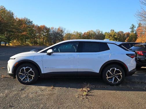 2026 Chevrolet Equinox EV LT 1