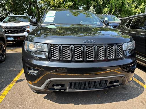 2019 Jeep Grand Cherokee Upland