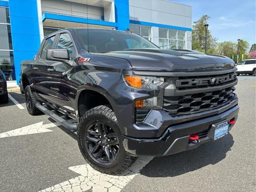 2022 Chevrolet Silverado 1500 Custom Trail Boss