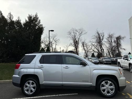 2017 GMC Terrain SLE-2