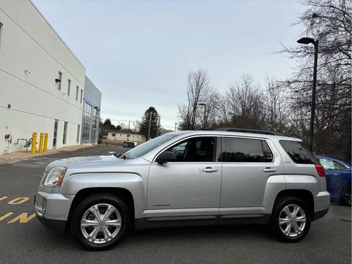 2017 GMC Terrain SLE-2