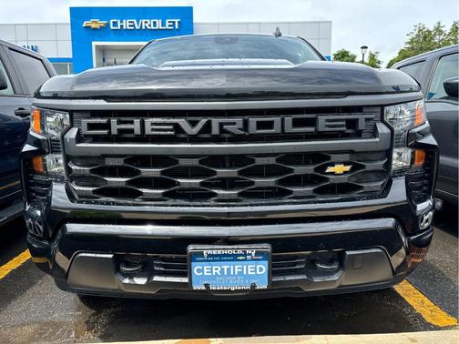 2024 Chevrolet Silverado 1500 Custom