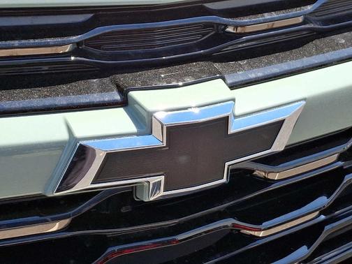 Green 2026 Chevrolet Trax ACTIV