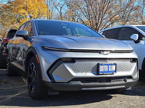 2026 Chevrolet Equinox EV LT 1