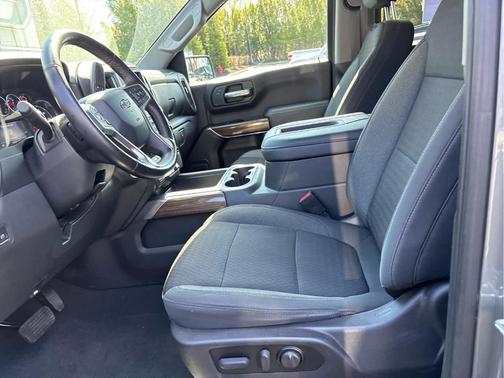 Satin Steel Metallic 2021 Chevrolet Silverado 1500 LT Trail Boss