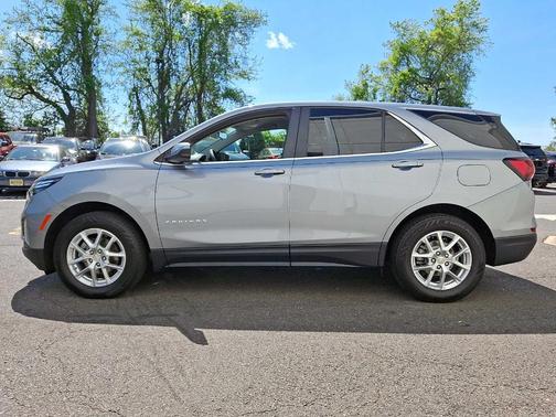 Sterling Gray Metallic 2024 Chevrolet Equinox LT