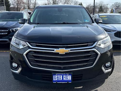 Mosaic Black Metallic 2020 Chevrolet Traverse LT Leather