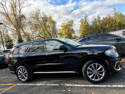 2022 Dodge Durango SXT