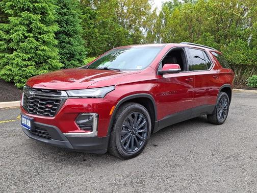 Radiant Red 2023 Chevrolet Traverse RS