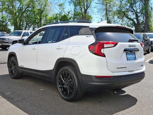 Summit White 2023 GMC Terrain SLT