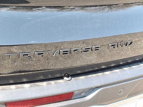 Mosaic Black Metallic 2026 Chevrolet Traverse Z71