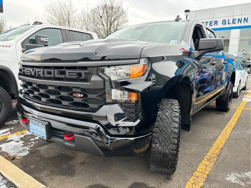 2023 Chevrolet Silverado 1500 Custom Trail Boss