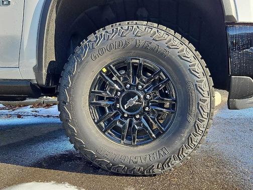 2026 Chevrolet Silverado 2500 ZR2