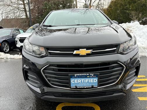 2022 Chevrolet Trax LS