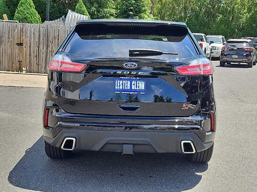 Agate Black Metallic 2023 Ford Edge ST