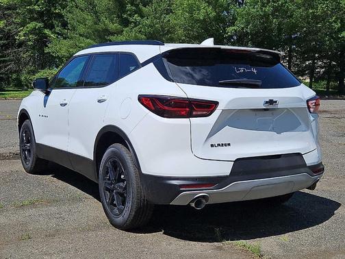 Summit White 2026 Chevrolet Blazer LT