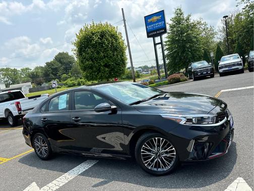 2023 Kia Forte GT-Line