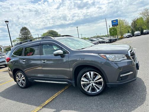 2022 Subaru Ascent Touring 7-Passenger