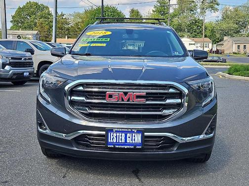 Graphite Gray Metallic 2018 GMC Terrain SLT