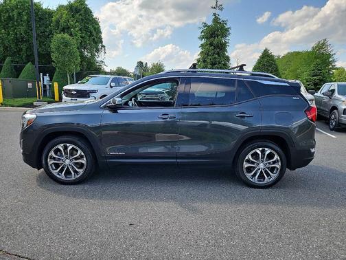 Graphite Gray Metallic 2018 GMC Terrain SLT