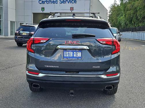 Graphite Gray Metallic 2018 GMC Terrain SLT