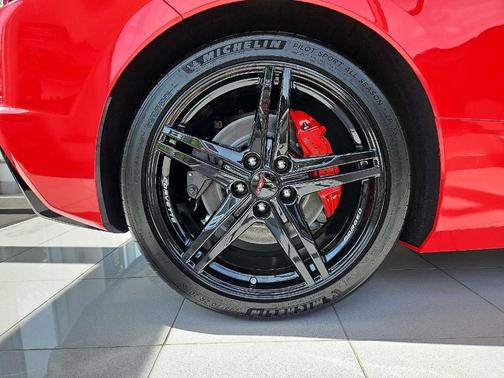 2026 Chevrolet Corvette Stingray w/1LT