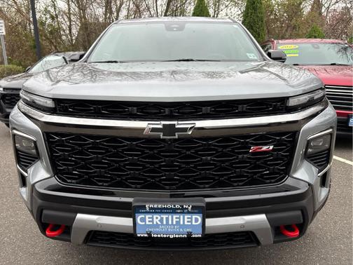 Sterling Gray Metallic 2024 Chevrolet Traverse Z71