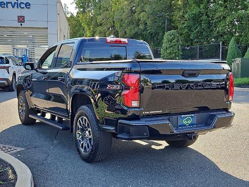 Black 2024 Chevrolet Colorado Z71