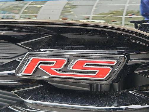 Mosaic Black Metallic 2026 Chevrolet Trax 2RS