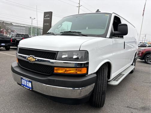 Summit White 2024 Chevrolet Express 2500 Work Van