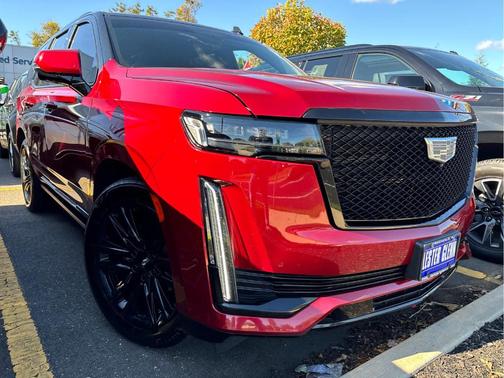 2023 Cadillac Escalade Sport