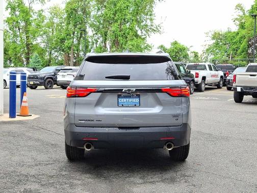 Sterling Gray Metallic 2024 Chevrolet Traverse Limited LT Cloth