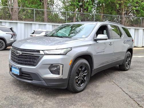 Sterling Gray Metallic 2024 Chevrolet Traverse Limited LT Cloth
