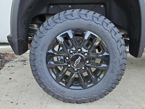 2025 Chevrolet Silverado 2500 LTZ