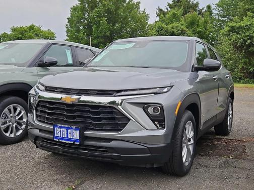 Sterling Gray Metallic 2026 Chevrolet Trailblazer LS