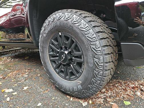 2026 Chevrolet Silverado 2500 ZR2