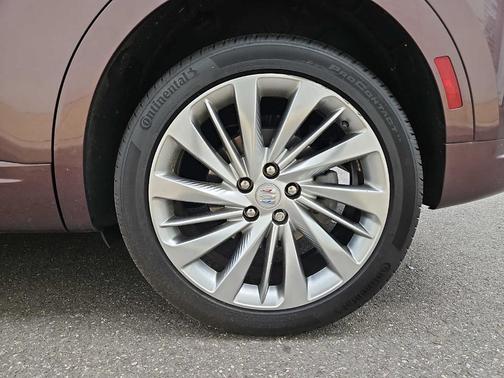 Smokey Amethyst Metallic 2025 Buick Envision Avenir