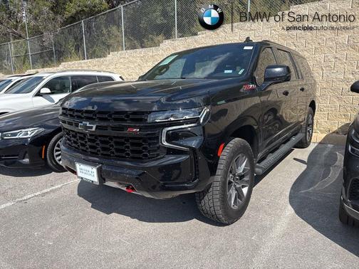 2023 Chevrolet Suburban 4WD Z71