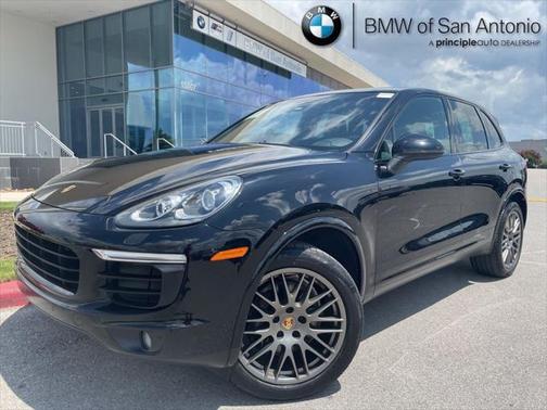 2017 Porsche Cayenne Base