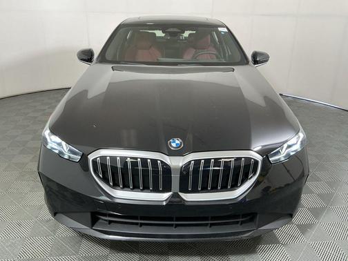 2026 BMW 530 i