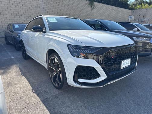 2024 Audi RS Q8 4.0T