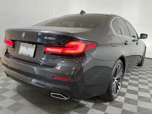 2023 BMW 530 i