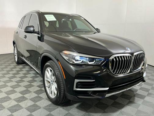Black Sapphire Metallic 2023 BMW X5 xDrive40i
