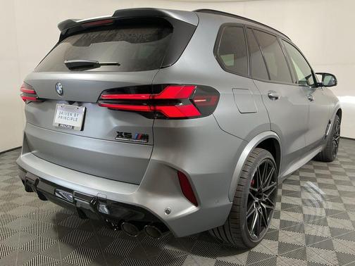 2026 BMW X5 M Base