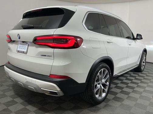 2023 BMW X5 sDrive40i