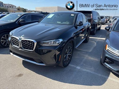 2022 BMW X4 xDrive30i